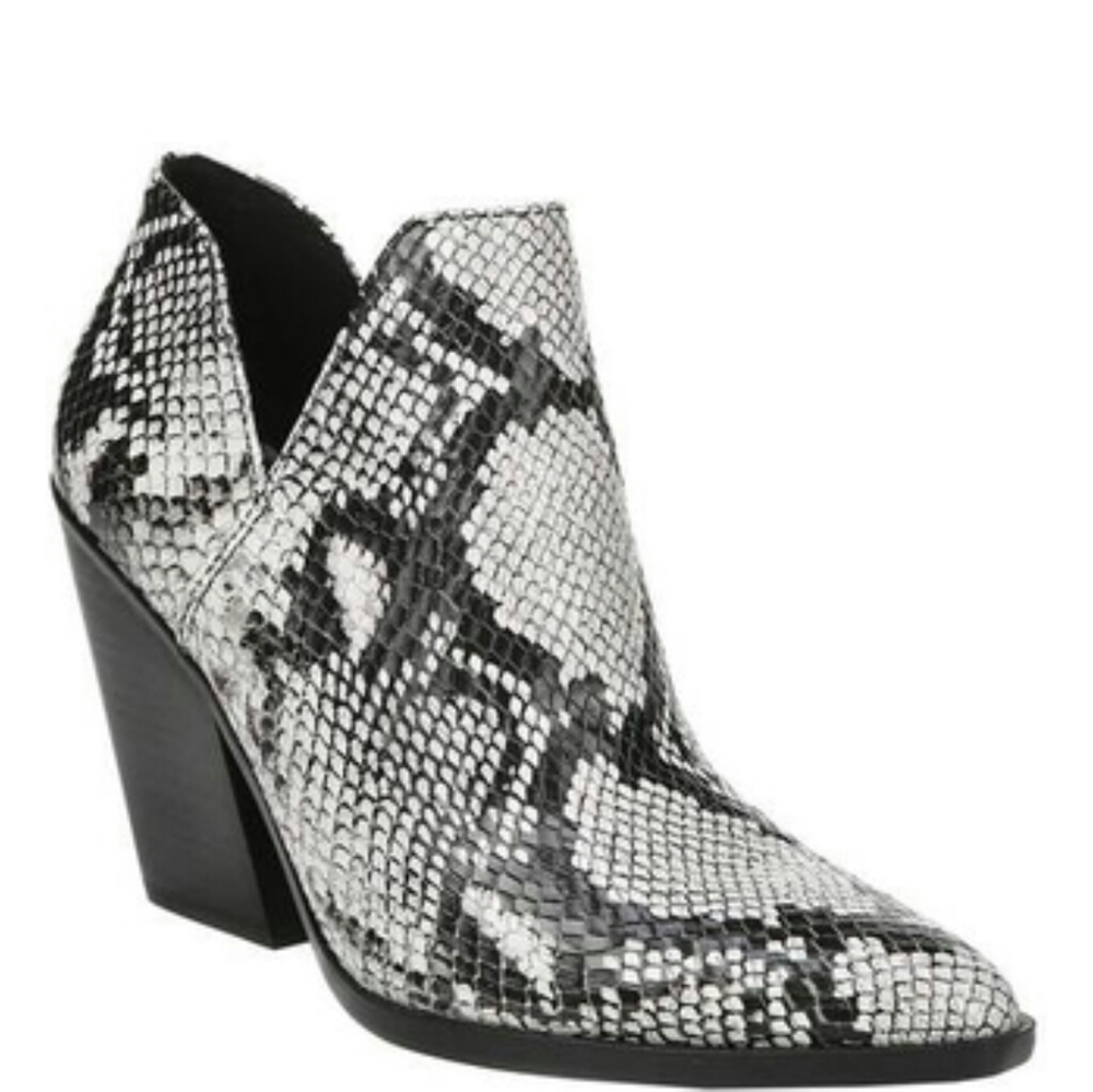 NIB Naturalizer Rosetta Leather Bootie Sz. 7.5